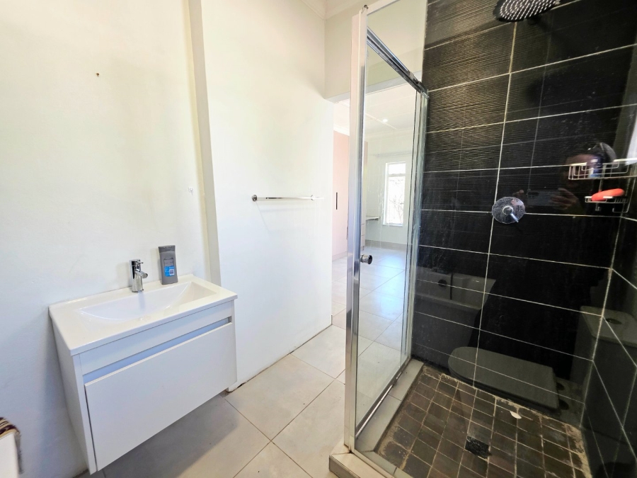 4 Bedroom Property for Sale in Noordhoek Free State